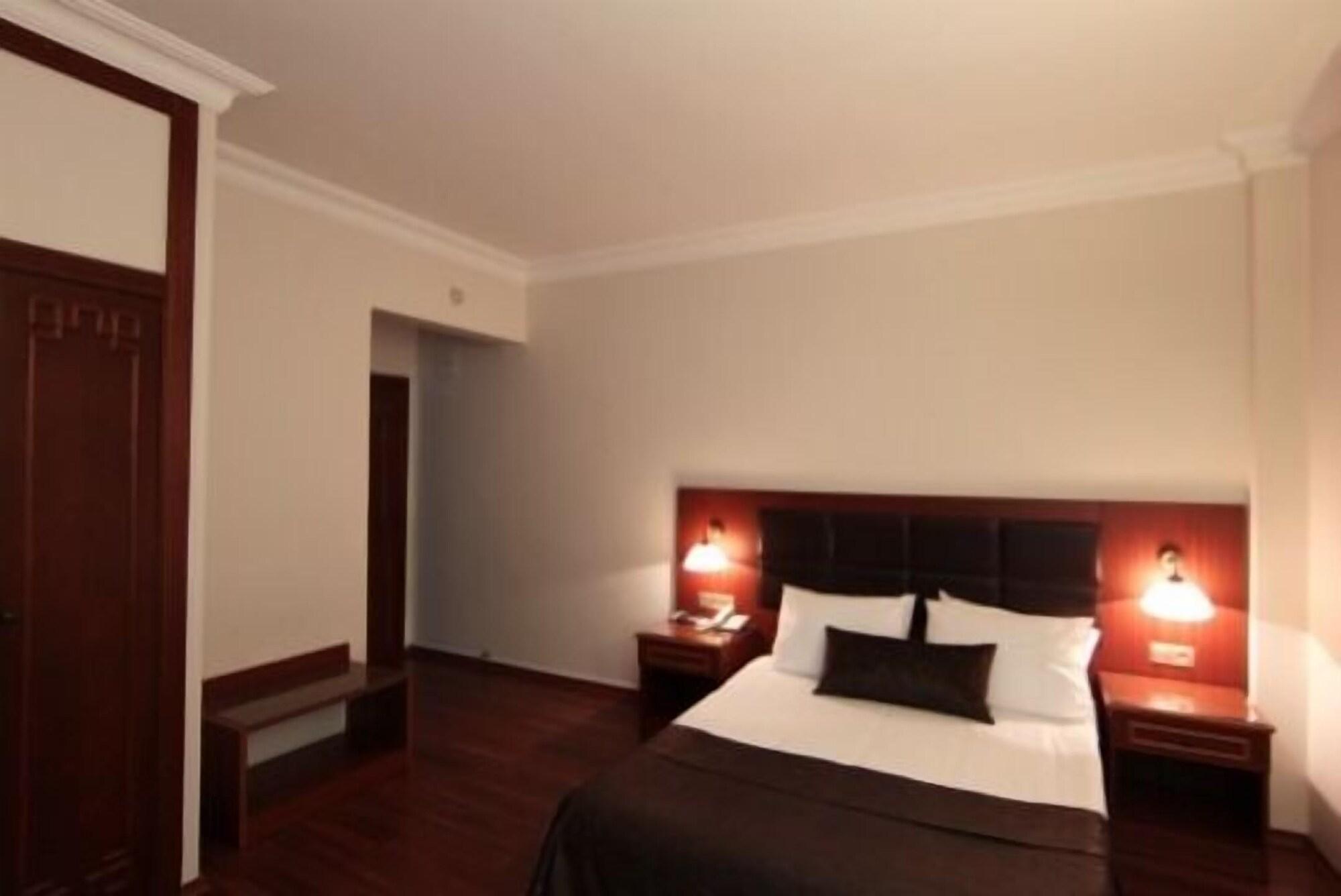 Vardar Palace Hotel - Special Category Istanbul Exterior photo